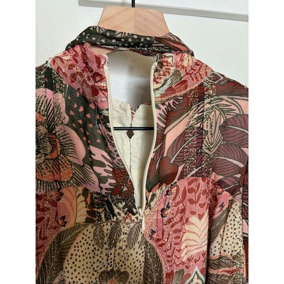 Ciebon Front Neck Tie Blouse - Picture 7 of 8